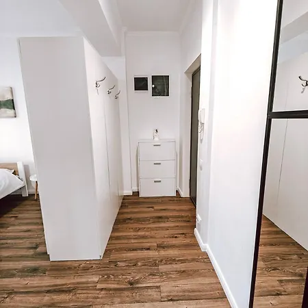 Apartmán Luminia With Garden, Self Check In