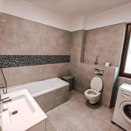 Apartmán Luminia With Garden, Self Check In