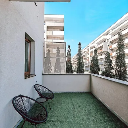 Luminia With Garden, Self Check In Daire Kaloşvar